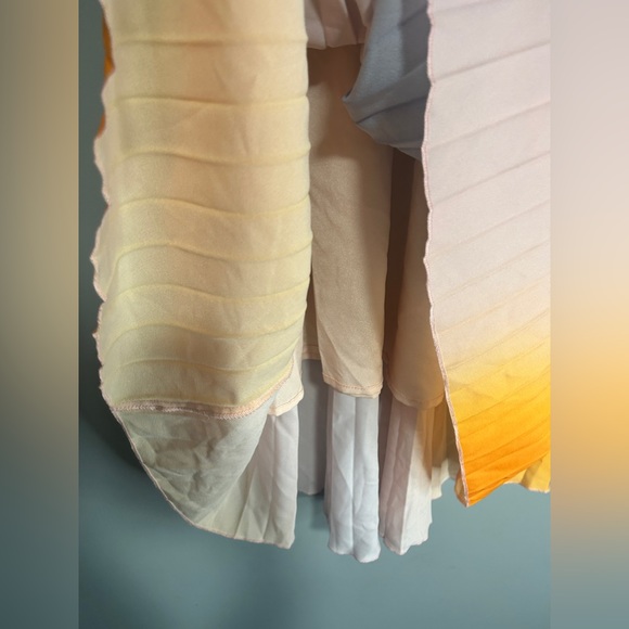 WD.NY High Waisted Colorful Pleated Skirt - Picture 3 of 4